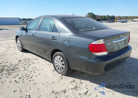 2005 Toyota Camry Le из США, поврежденный, VIN 4T1BE32K15U017170